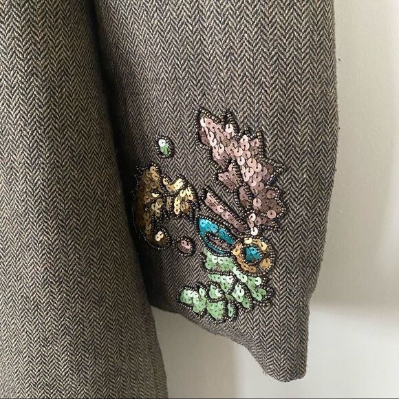 Oxmo-Wool Blend Leaf Sequin Long Sleeve Button Down Lightweight Jacket - Picture 7 of 11